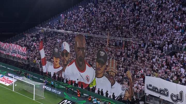 تيفو الزمالك بقيادة شيكابالا قبل انطلاق مباراة القمة أمام الأهلي في السوبر الإفريقي